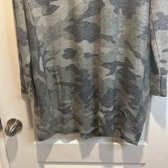 459-Lucky Brand Cloud Jersey Sweatshirt Dress- camo size XL - Picture 3 of 7